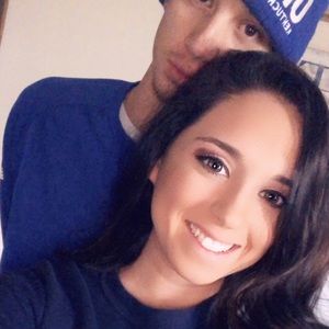 Meet your Posher, Monica